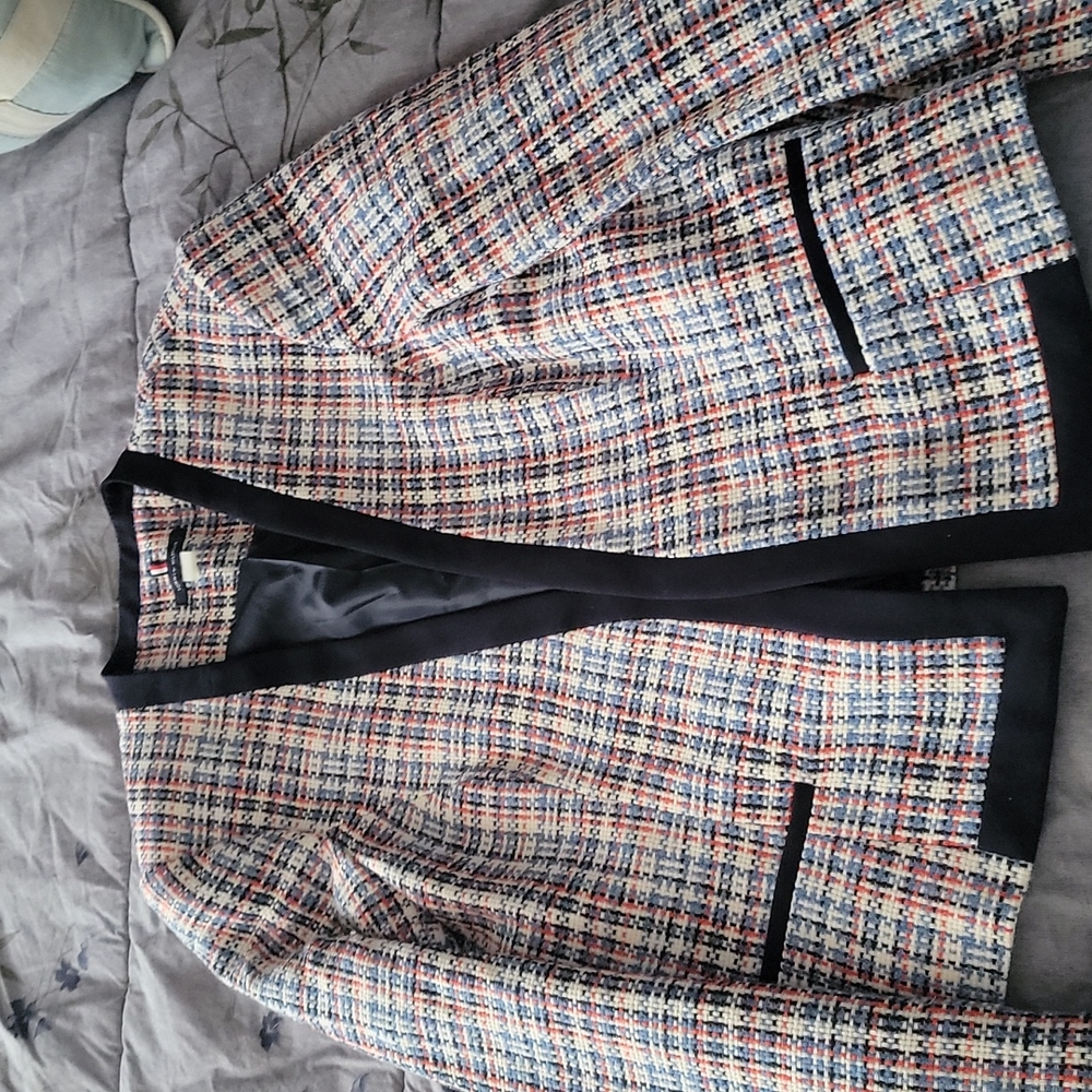Like new Tommy Hilfiger blazer size 12